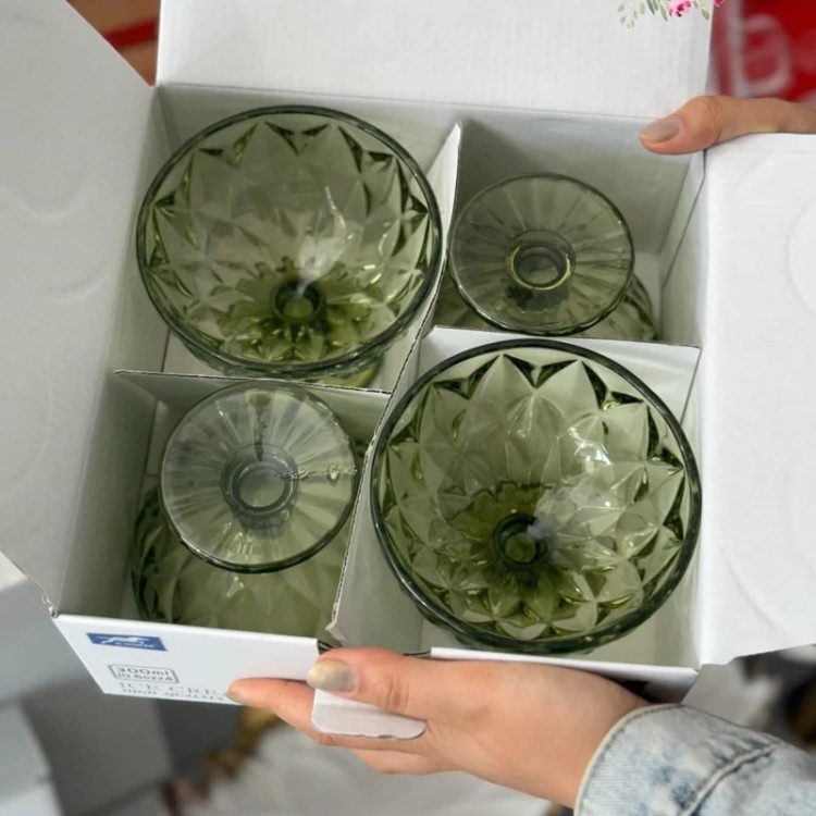 بستنی خوری کریستال رنگی