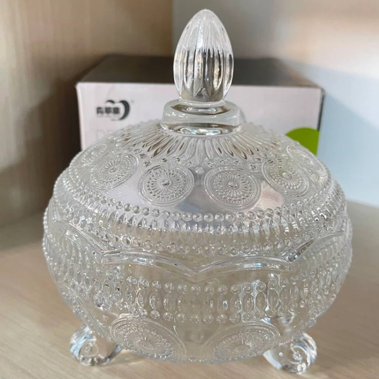 قندان سه پایه