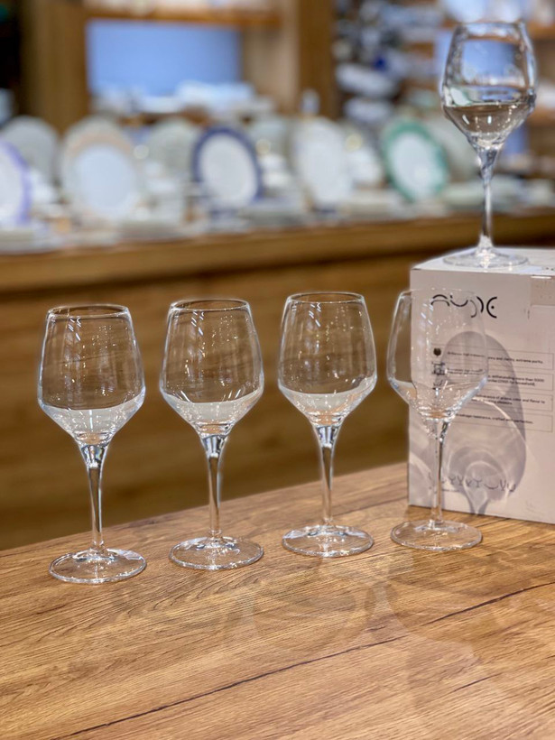 گیلاس stemware برند nude