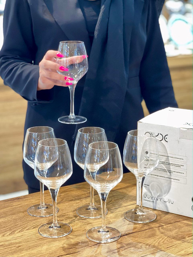گیلاس stemware برند nude