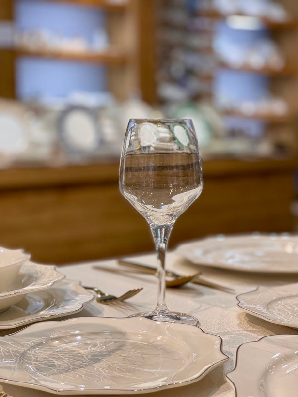 گیلاس stemware برند nude