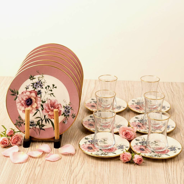 سرویس پذیرایی ۱۸پارچه گونول